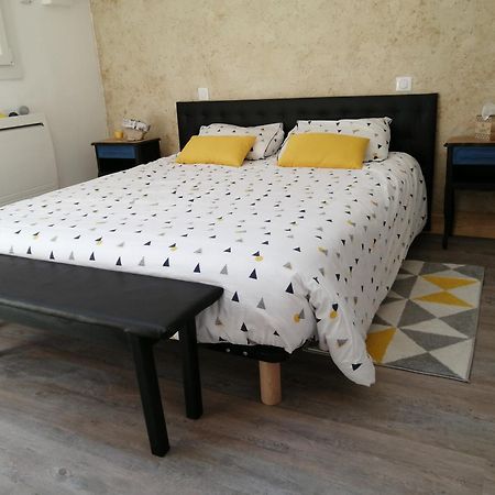 La Basse Monniere Bed and Breakfast Sevremont Δωμάτιο φωτογραφία
